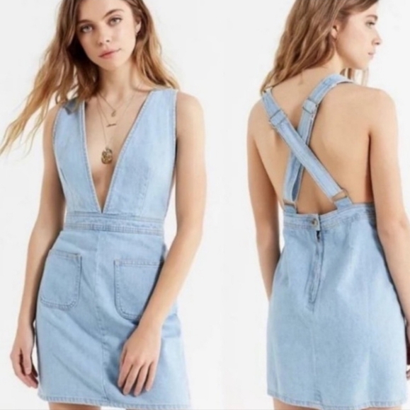 Urban Outfitters BDG Plunging V-neck Pinafore Overalls Denim Dress - Picture 1 of 10